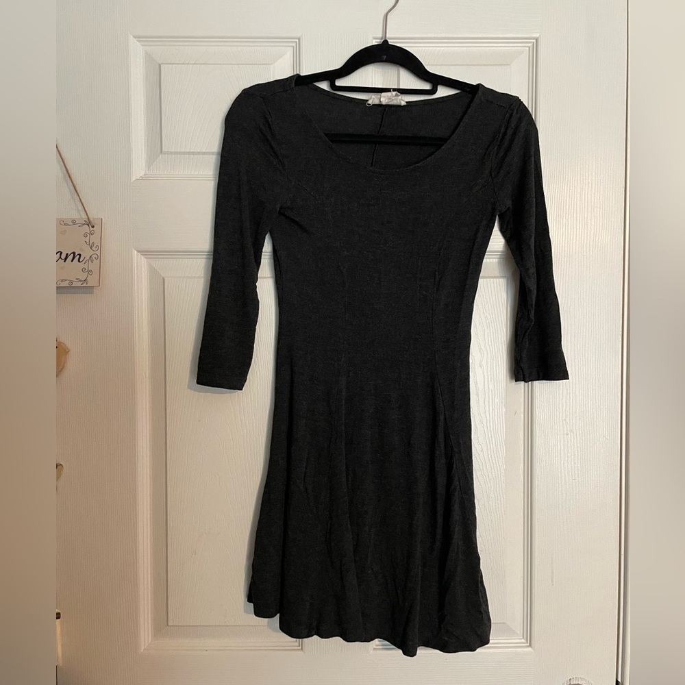 Forever 21 Charcoal 3/4 Sleeve Dress